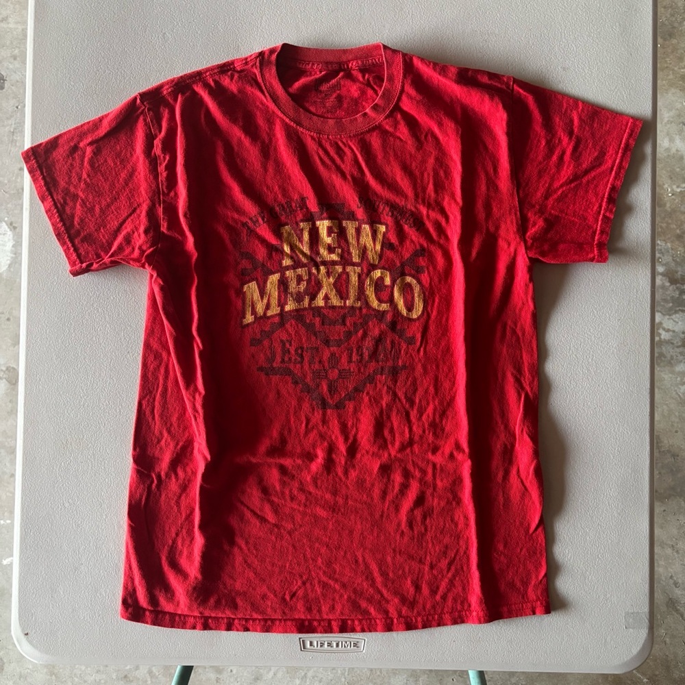 Red New Mexico Tourist Graphic T-Shirt